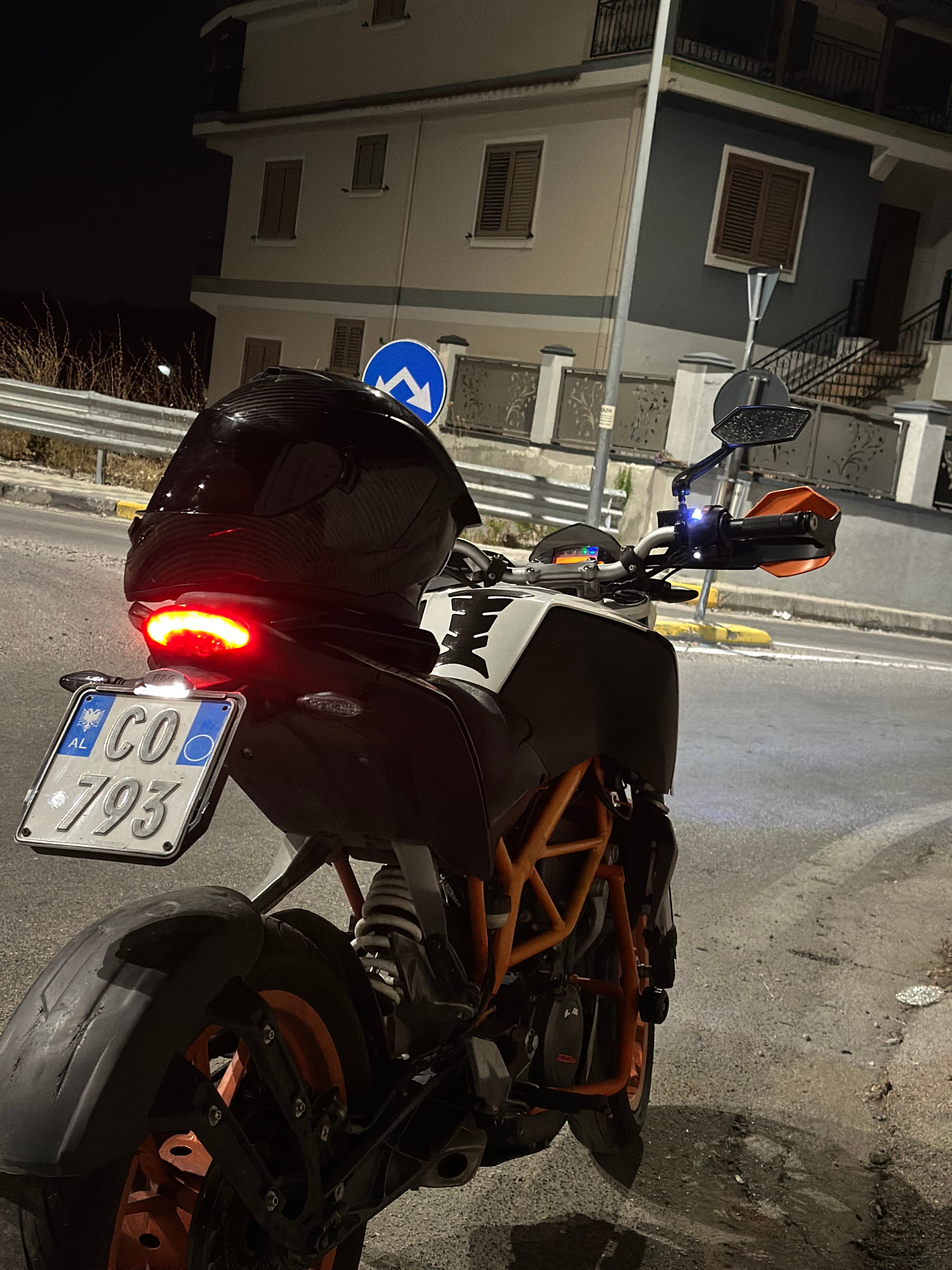KTM Duke 390 2016 Në shitje